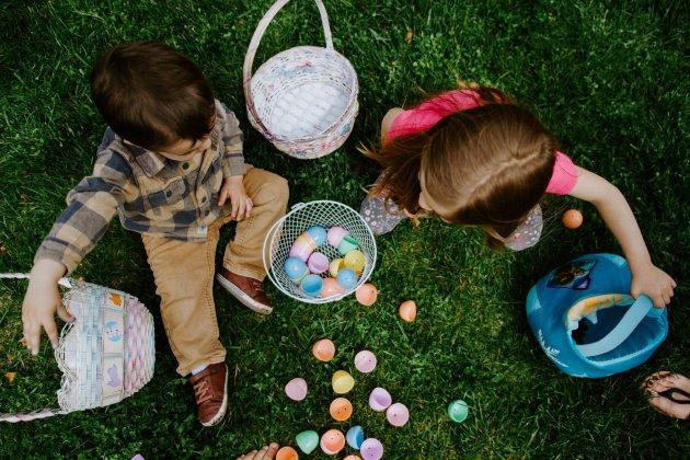 Studiu: Marea majoritate a românilor își vor petrece Paștile acasă, în familie