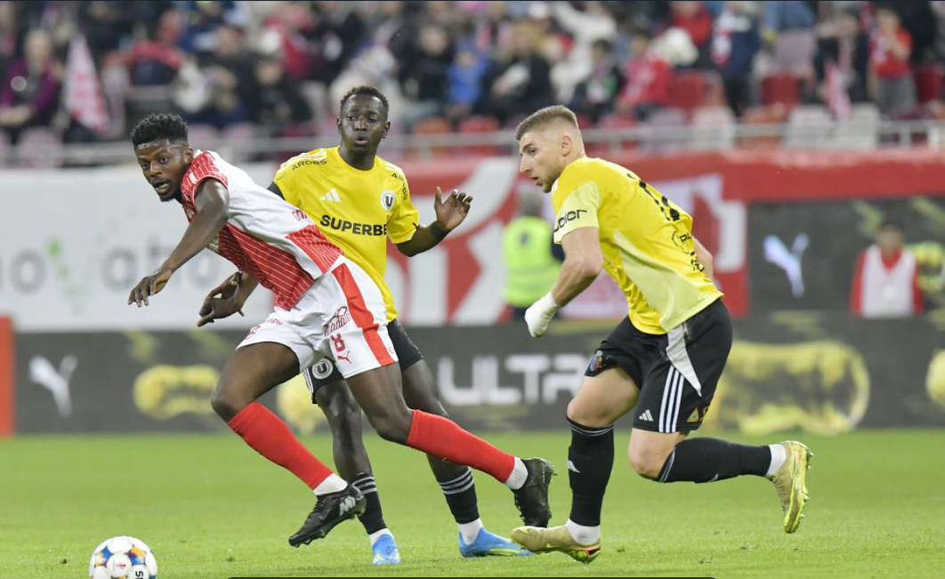 U Cluj pierde cu Dinamo la București, și menține suspansul la vârful SuperLigii