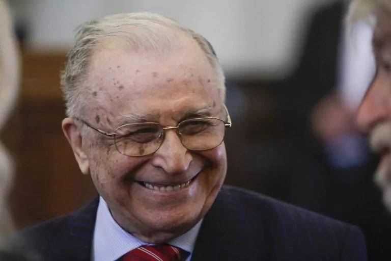 Ion Iliescu, pus oficial sub acuzare în dosarul Mineriadei