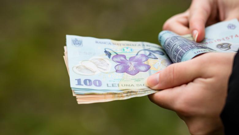 Salariul de bază minim brut pe ţară creşte la 4.325 lei lunar, de la 1 iulie