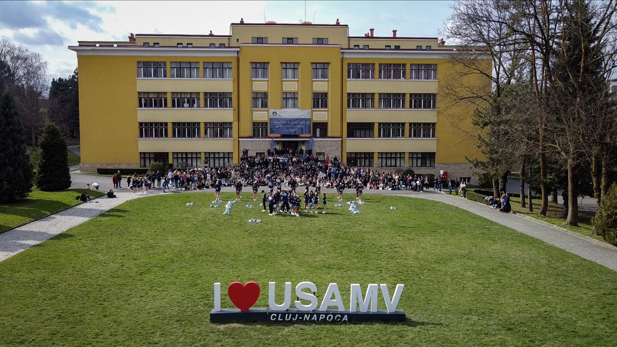 Studenţii internaţionali la Medicină Veterinară din România se reunesc la USAMV